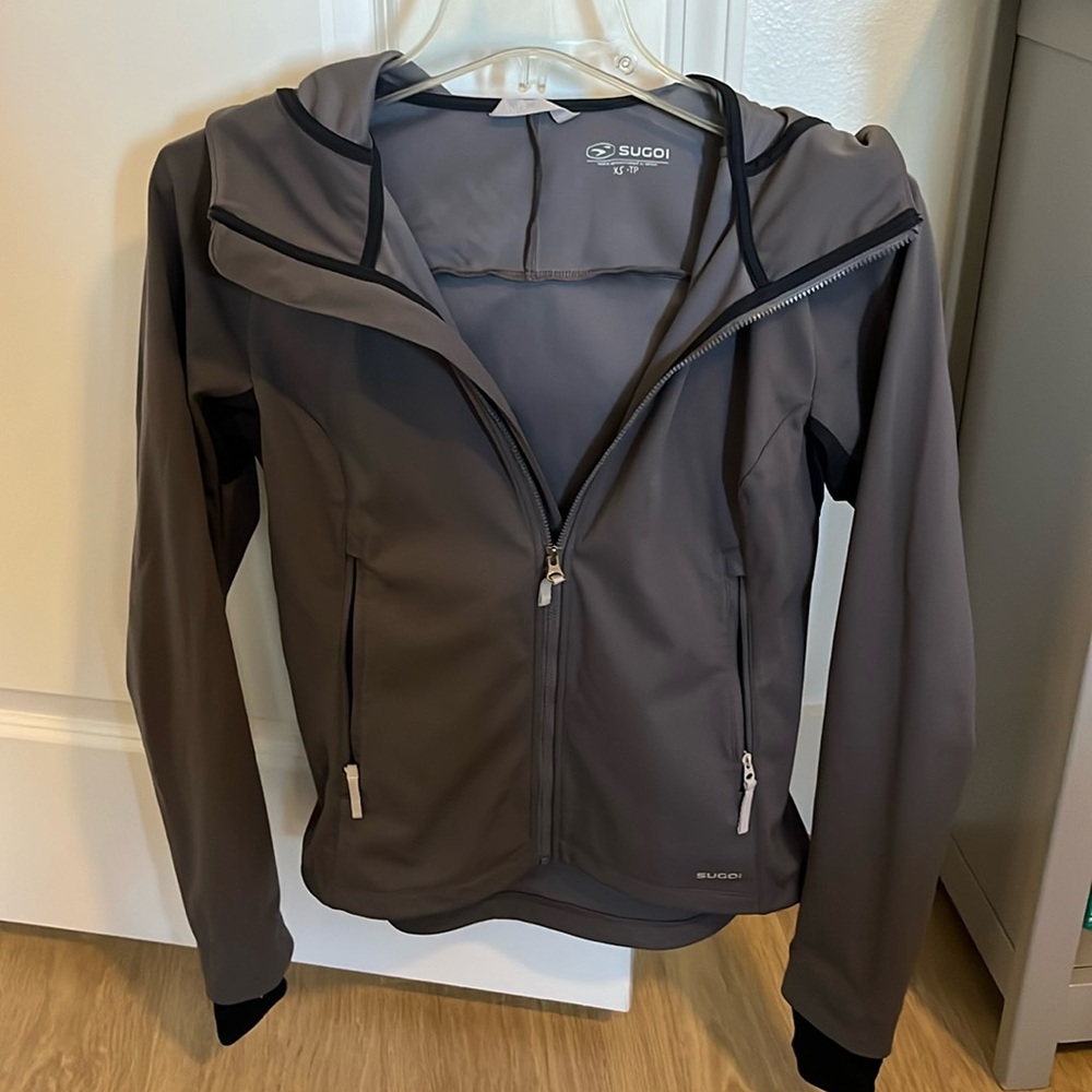 Sugoi Women’s lightweight jacket, size XS